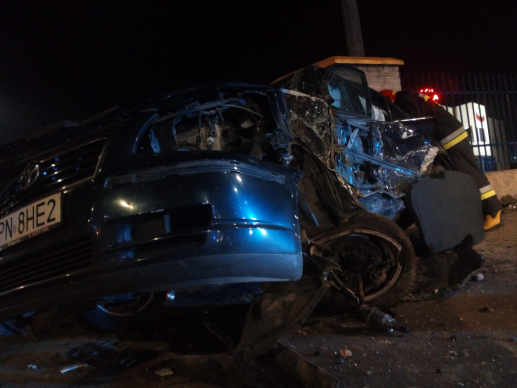 Tragiczny wypadek w Ciechanowie z udziałem dwóch samochodów osobowych