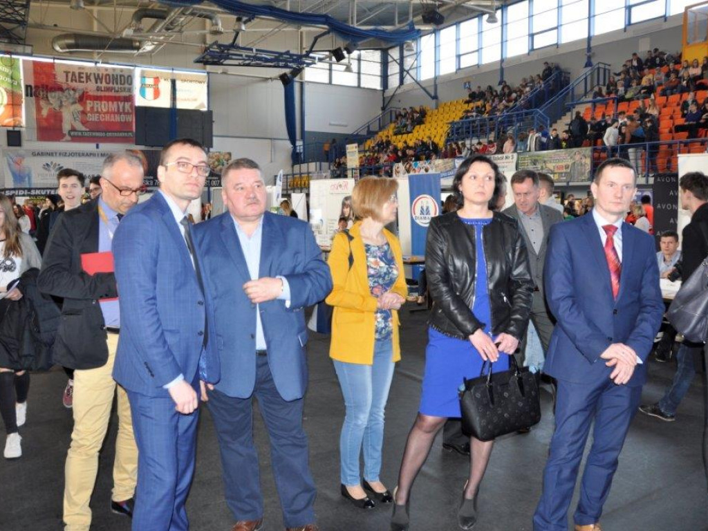 Tłumy na ciechanowskich targach edukacji i pracy