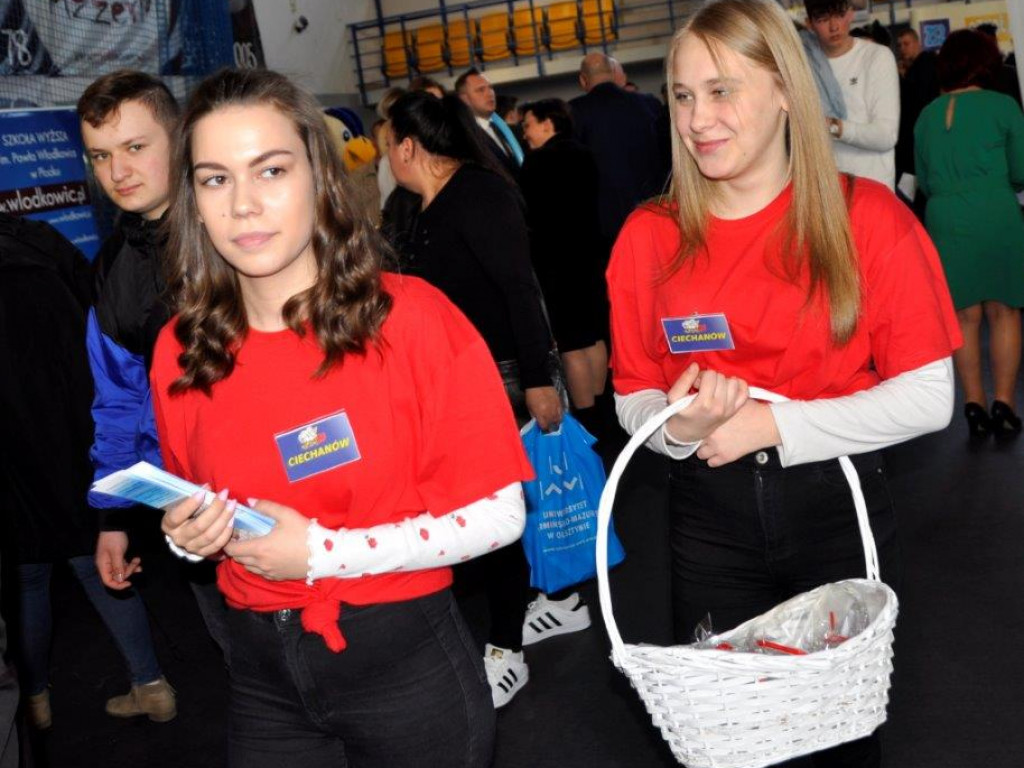 Tłumy na ciechanowskich targach edukacji i pracy