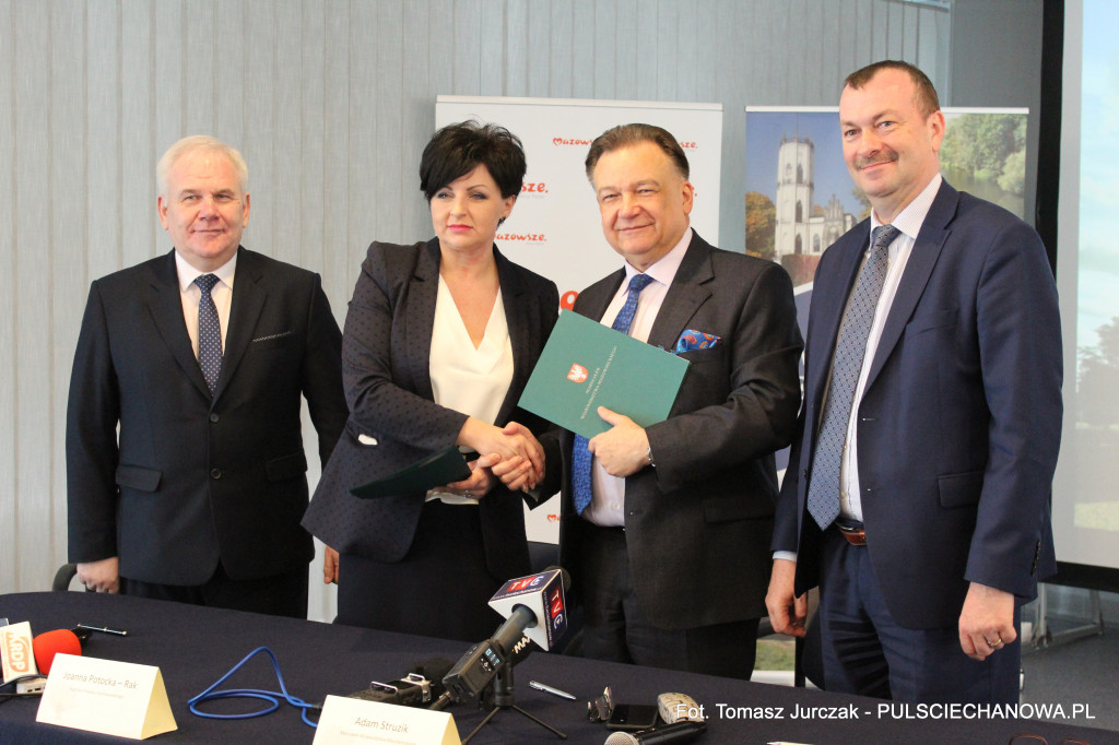 Podpisanie porozumienia na budowę Centrum Administracji Publicznej