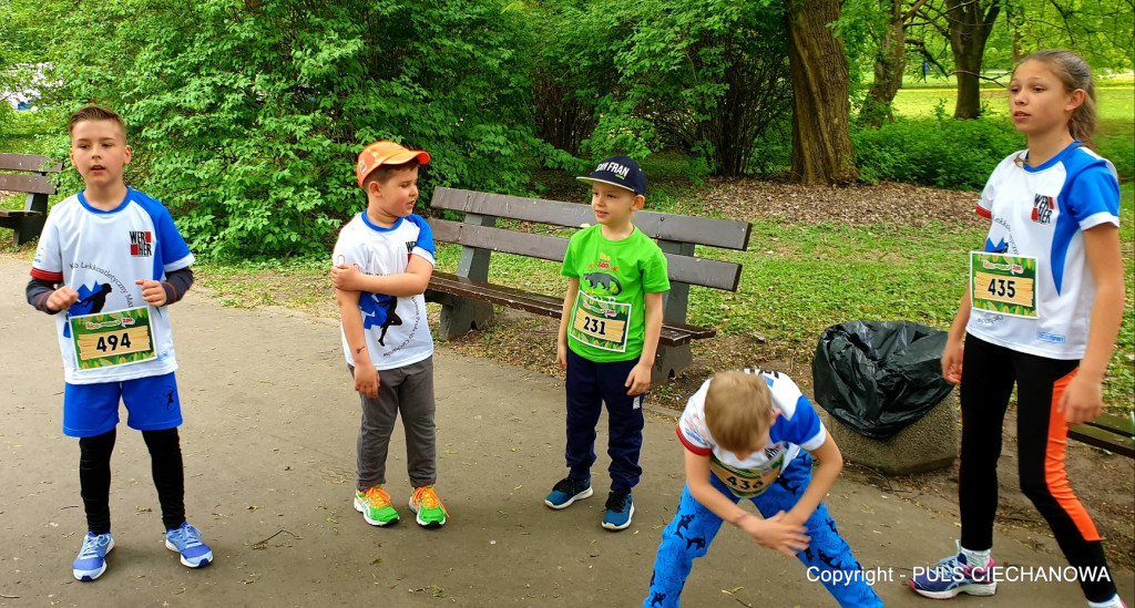Młodzi ciechanowianie na BIEGU DOOKOŁA ZOO