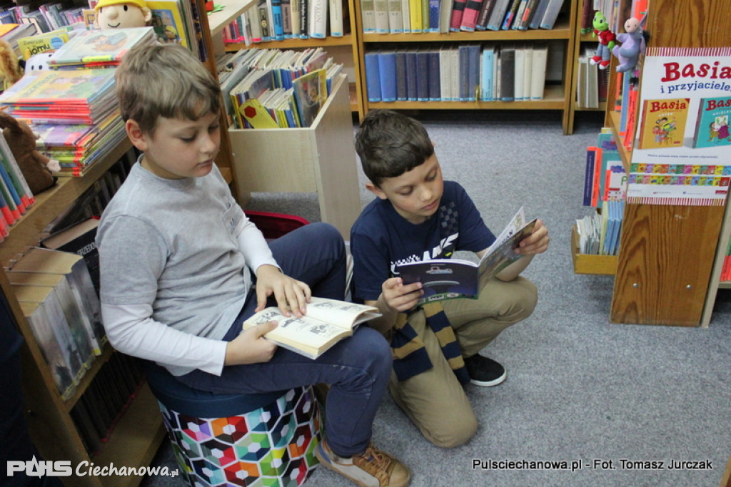 Dni Otwartych Drzwi w Miejskiej Bibliotece Publicznej przy ul Kicińskiego w Ciechanowie