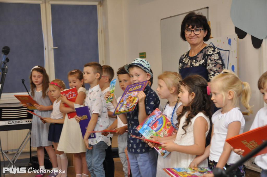 Zakończenie roku szkolnego w Szkole Podstawowej TWP w Ciechanowie - czerwiec 2019 r.