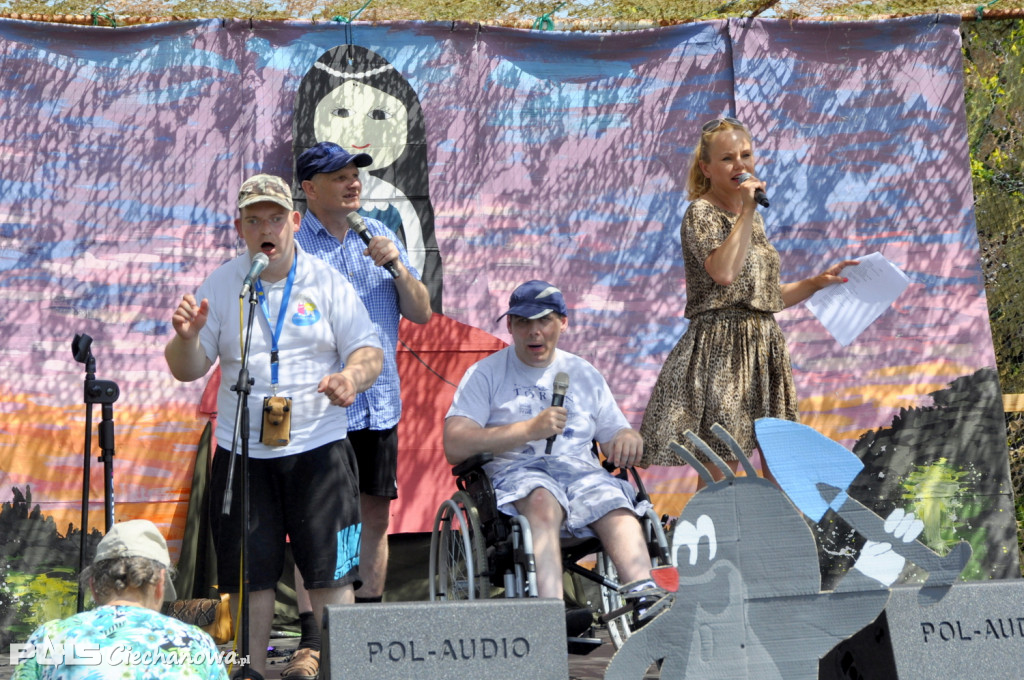 VII Przegląd Kultury i Tradycji Poznajemy świat
