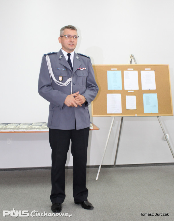 Obchody 100. rocznicy powstania Policji Państwowej - konkurs i książka