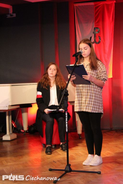 75. rocznica Powstania Warszawskiego w PCKiSz Ciechanów Teatr Rozmyty Kontrast