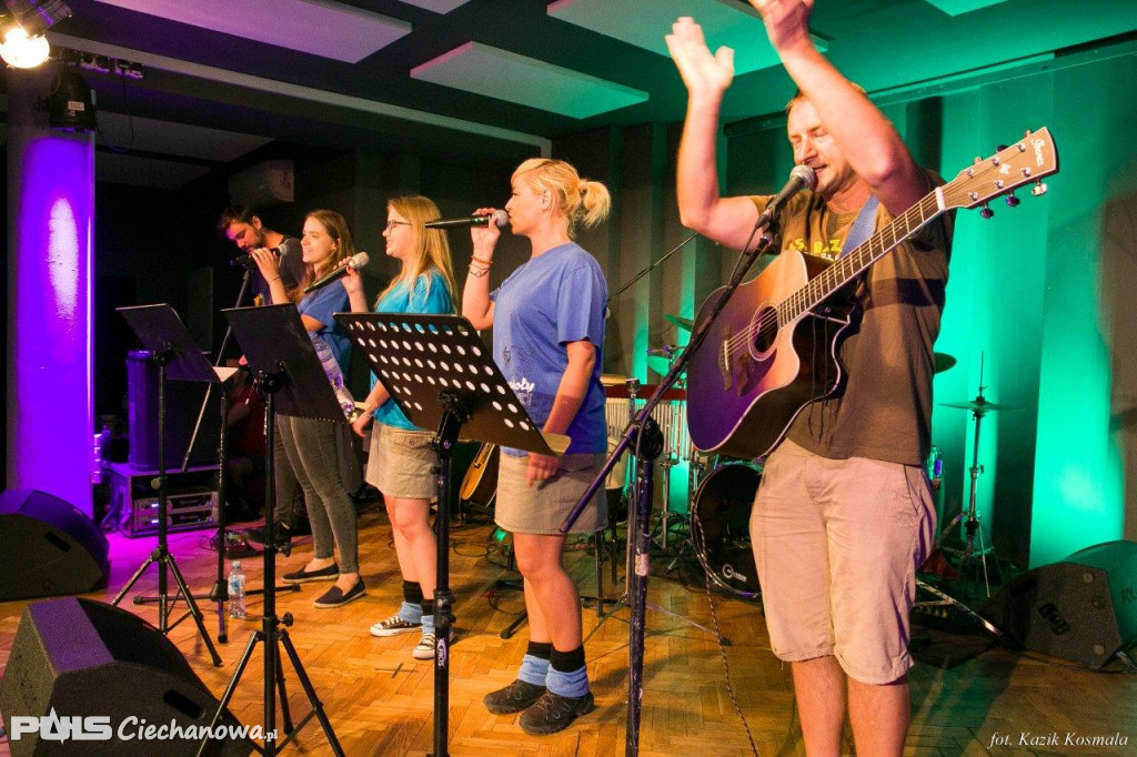 Koncert Harcerskiego Zespołu Wokalno-Instrumentalnego
