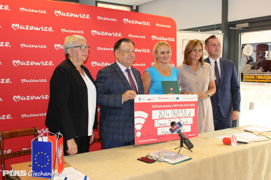 Podpisanie umów na projekty ekologiczne oraz edukacyjne w ramach Regionalnego Programu Operacyjnego Województwa Mazowieckiego 2014-2020