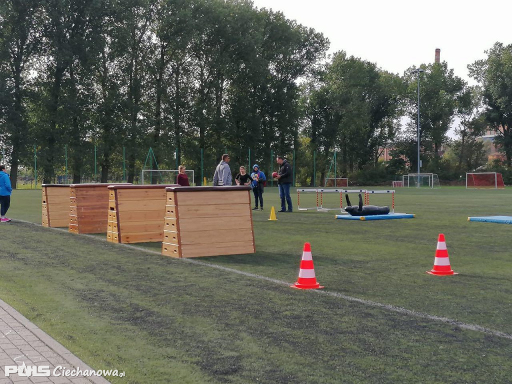 Dzień otwarty Policji na stadionie MOSIR