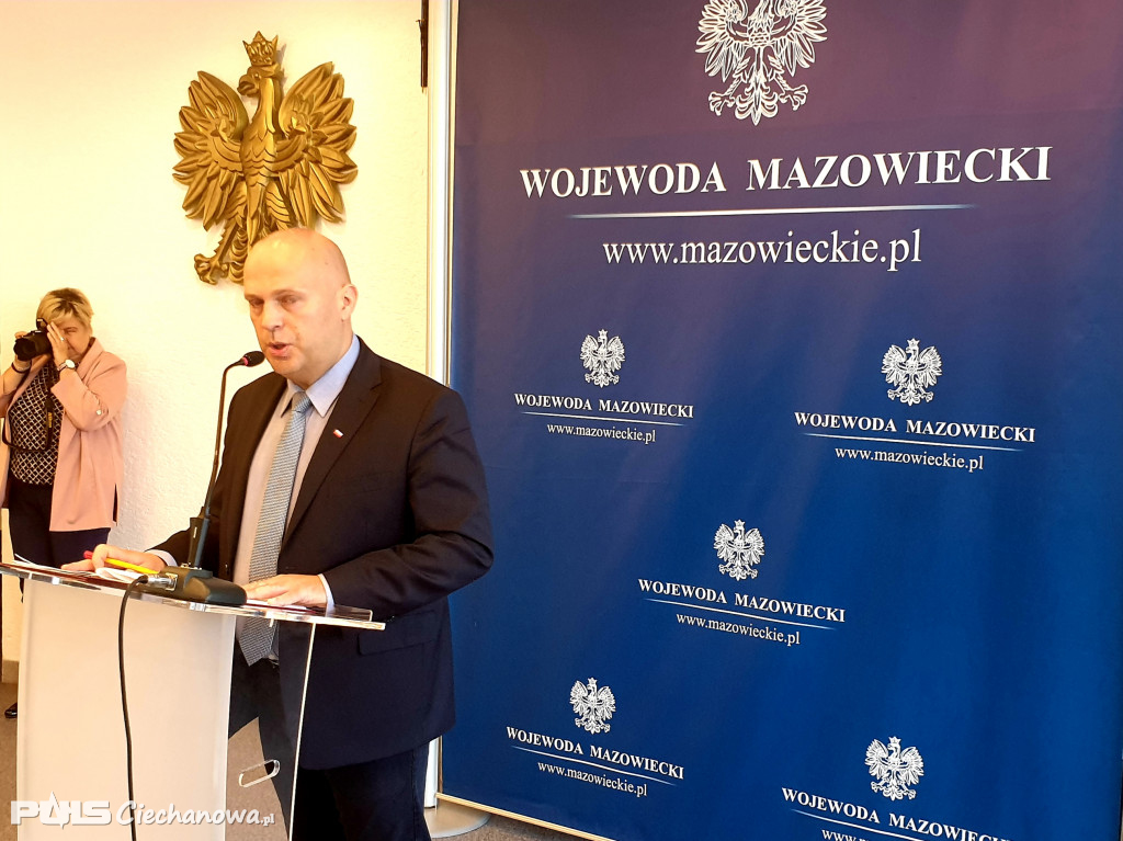 Wicewojewoda rozdał czeki