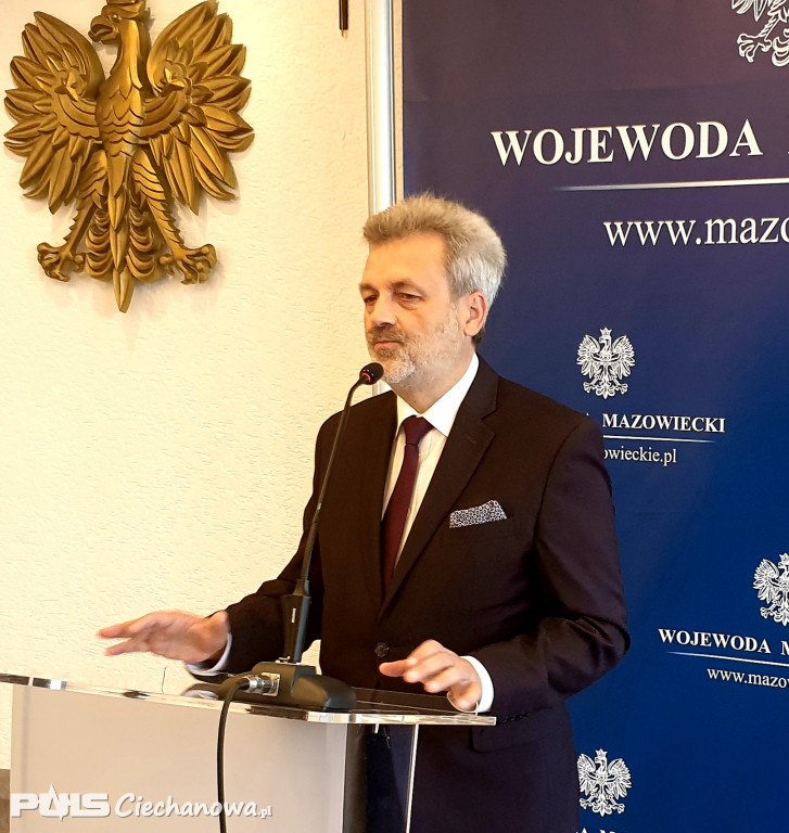 Wicewojewoda rozdał czeki