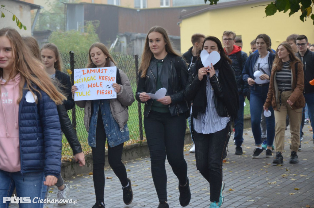 U SĄSIADÓW: Protestowali przeciw narkotykom oraz uzależnieniom