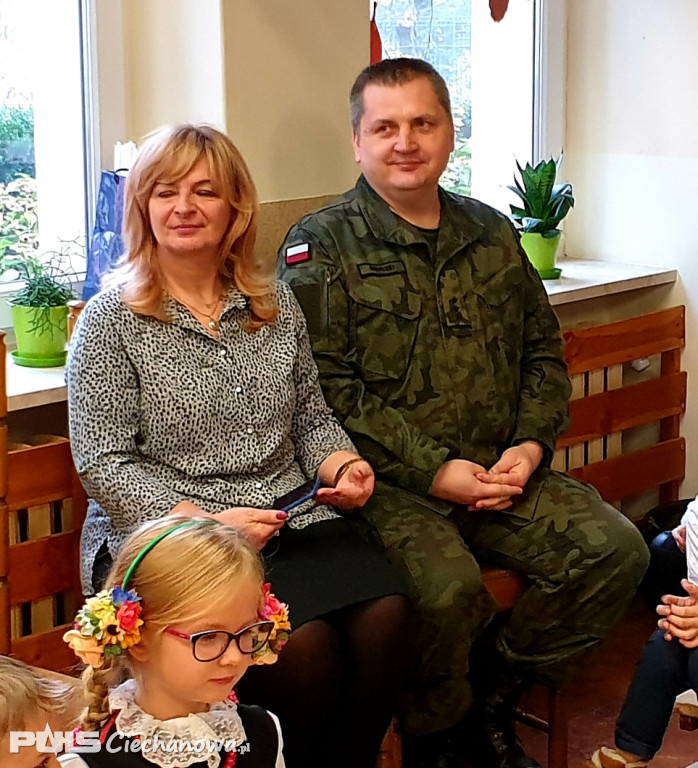 Przedszkolaki uczciły Święto Niepodległości