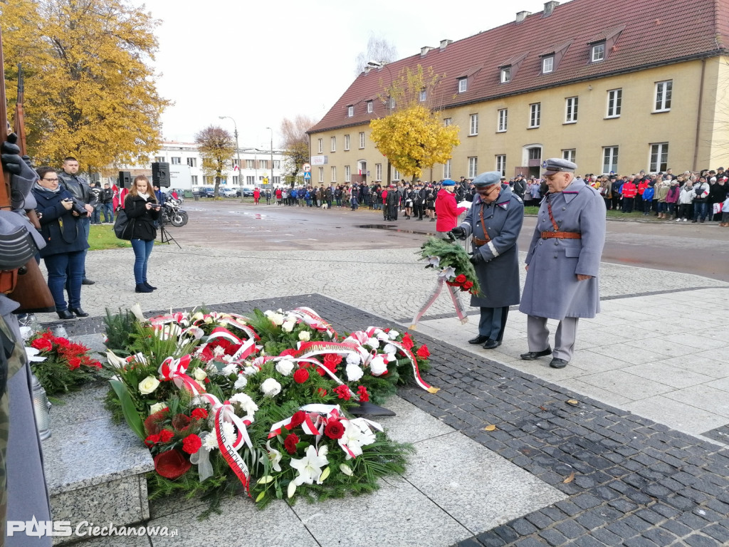 Ciechanowianie upamiętnili 101. rocznicę odzyskania niepodległości