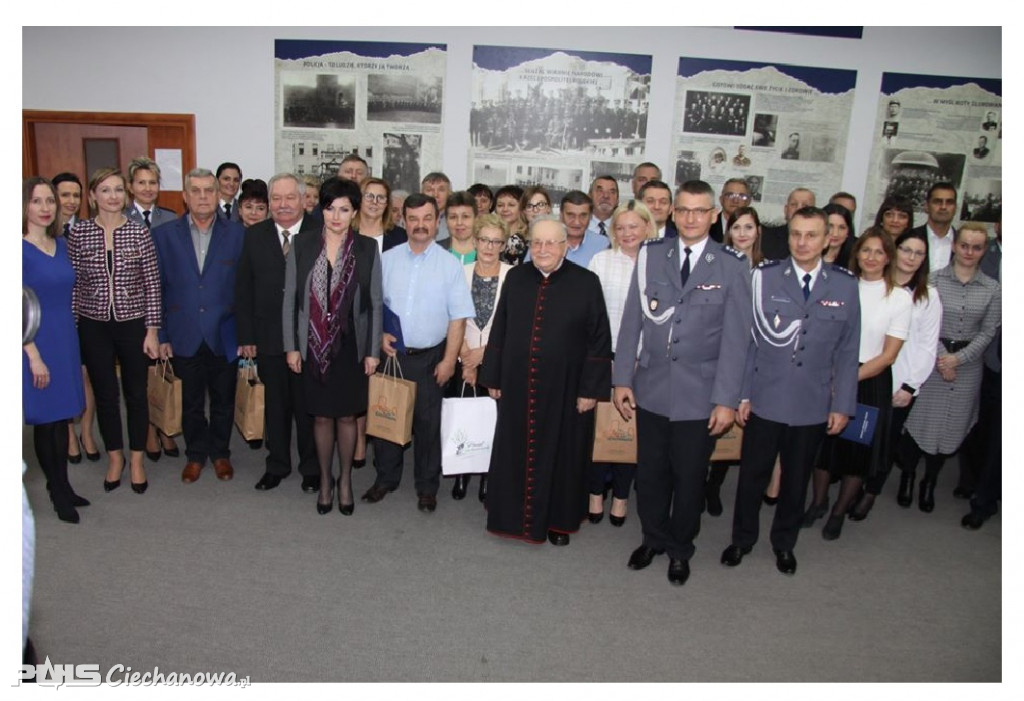 Święto Służby Cywilnej w Komendzie Powiatowej Policji w Ciechanowie