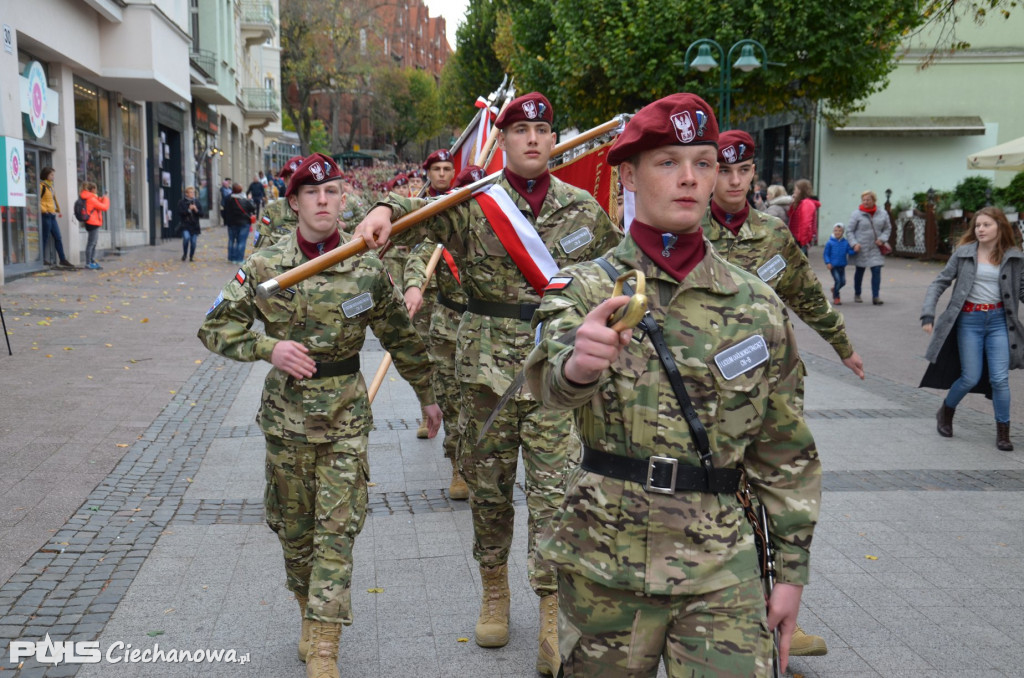 Bronić Honoru i dobrego Imienia Naszej Szkoły