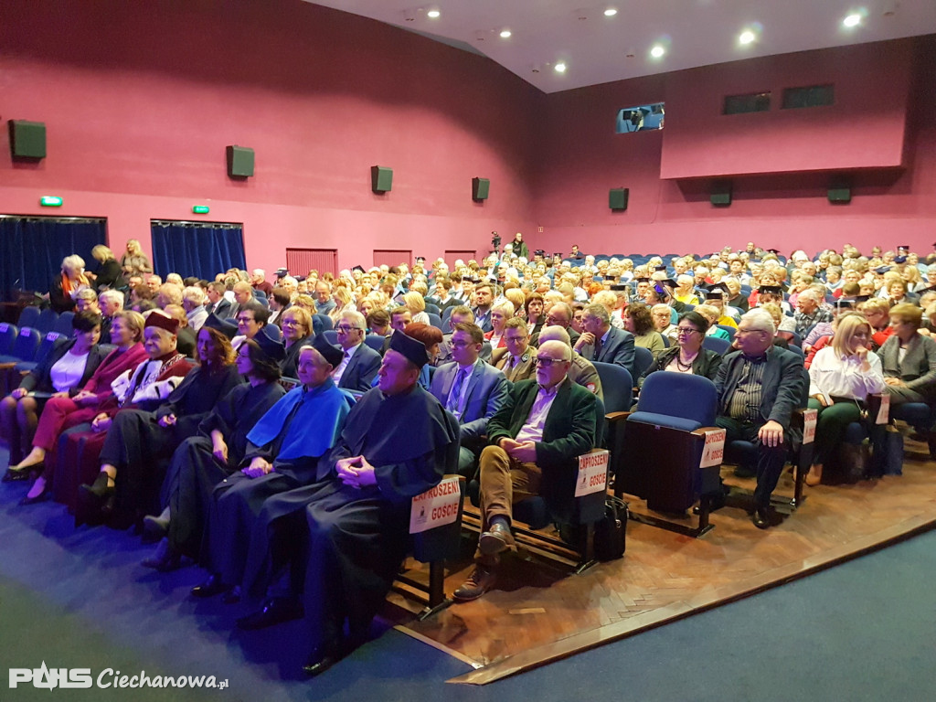 Inauguracja Powiatowego Uniwersytetu Trzeciego Wieku