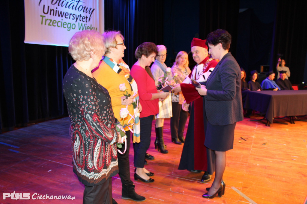 Inauguracja Powiatowego Uniwersytetu Trzeciego Wieku