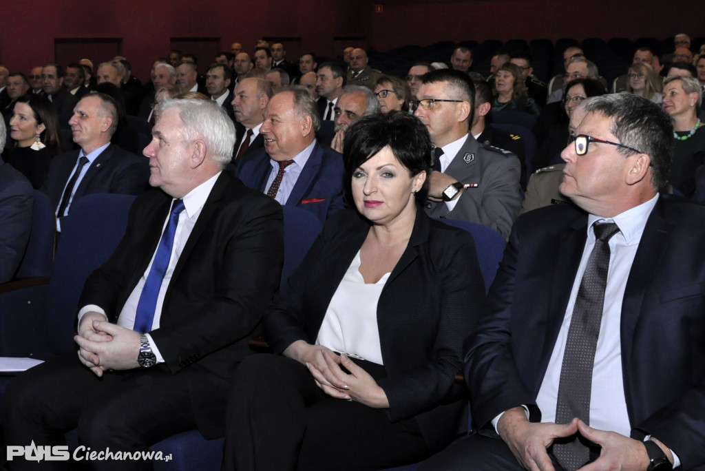 Oddają krew by ratować cudze życie! Honorowi krwiodawcy zostali odznaczeni