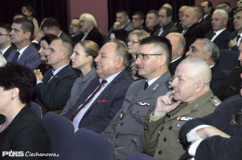 Oddają krew by ratować cudze życie! Honorowi krwiodawcy zostali odznaczeni