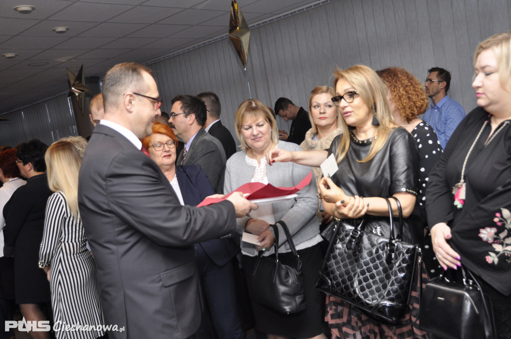 Spotkanie wigilijne w Starostwie Powiatowym w Ciechanowie - 2019
