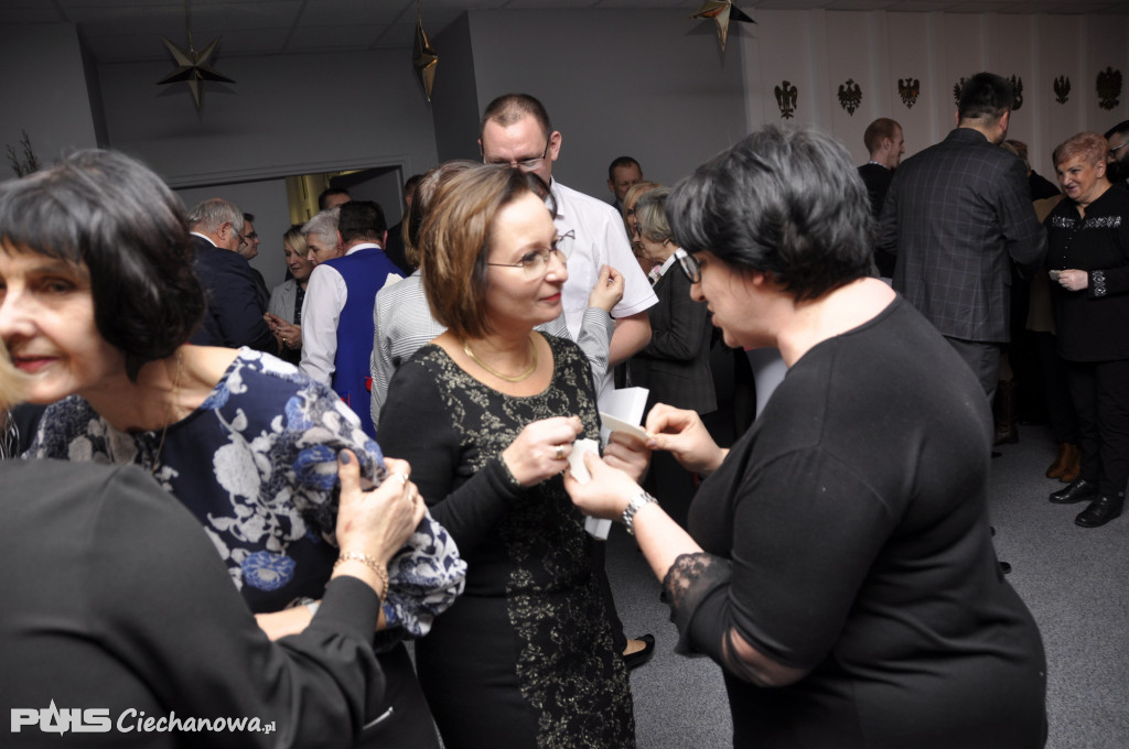 Spotkanie wigilijne w Starostwie Powiatowym w Ciechanowie - 2019