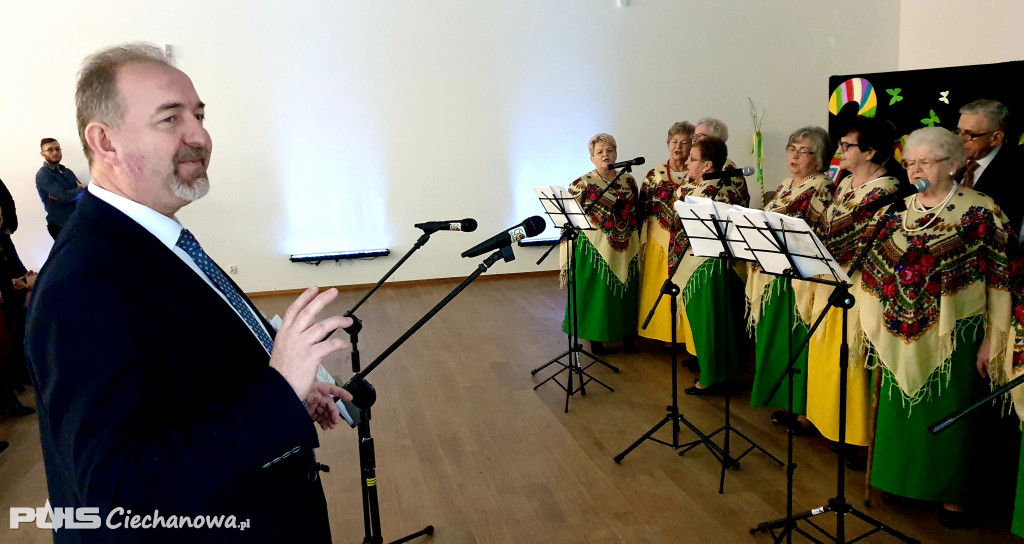 Wójt Mierzejewski dba o Seniorów