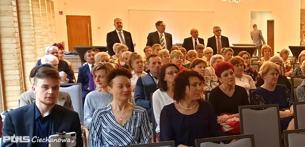 Wójt Mierzejewski dba o Seniorów