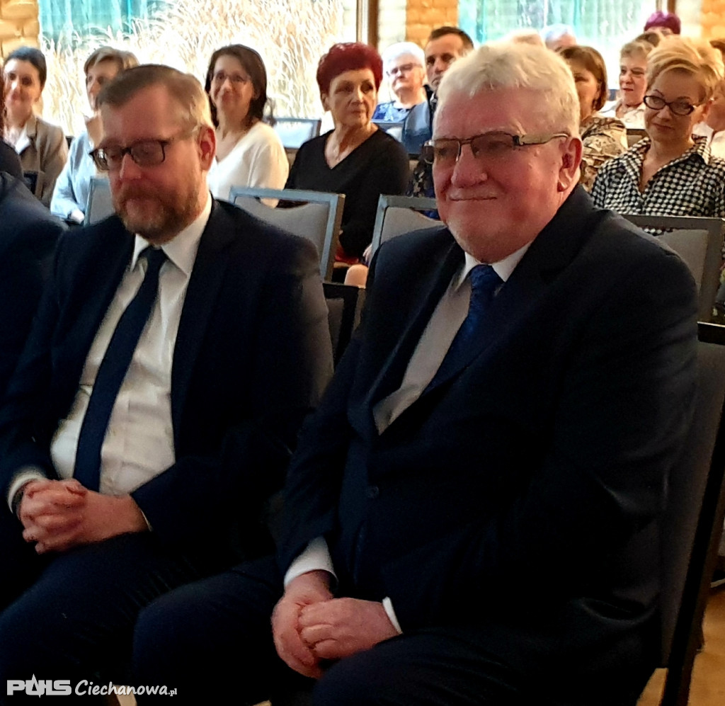 Wójt Mierzejewski dba o Seniorów