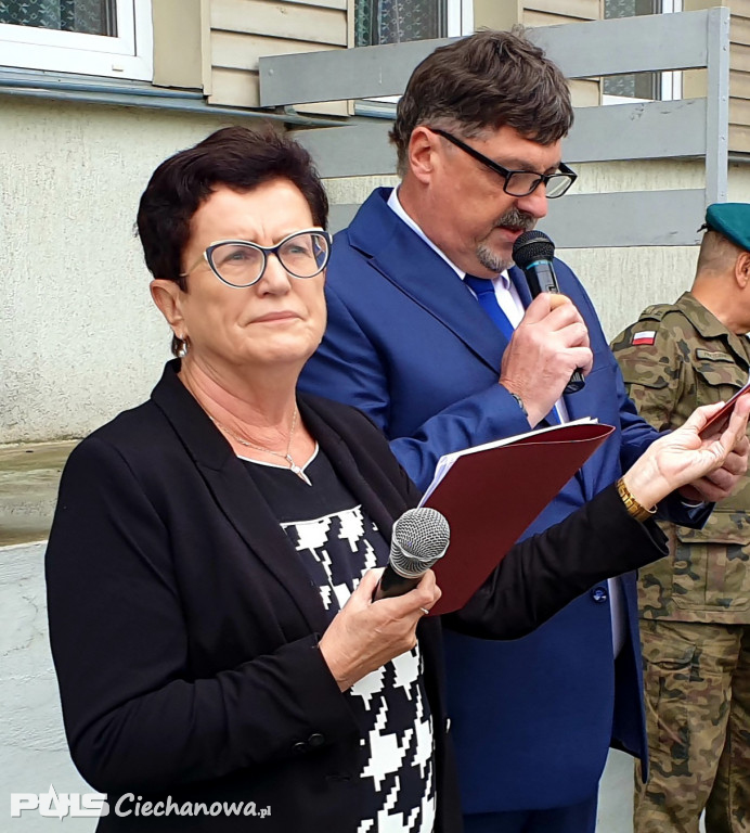 Zmiana warty w Technikum Mundurowym BZDZ