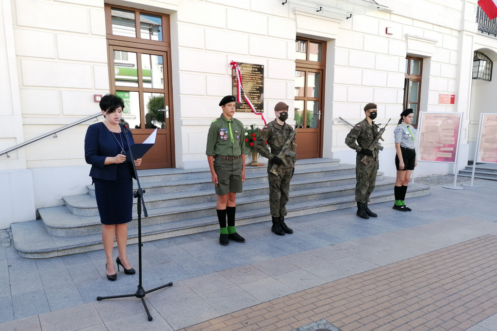 Ku pamięci żołnierzy 203. Ochotniczego Pułku Ułanów