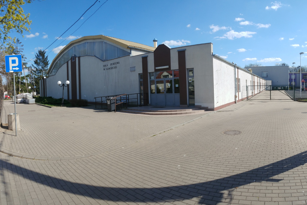 Zakończony remont hali sportowej w Glinojecku