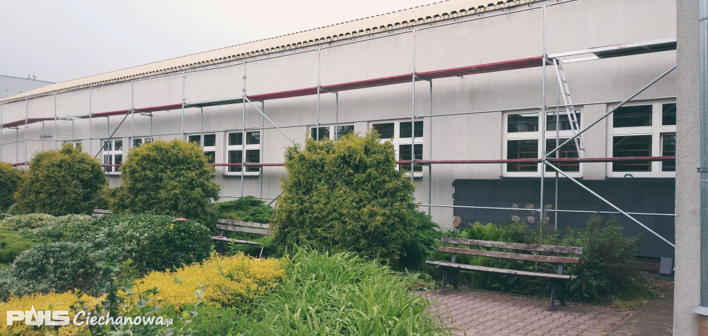 Zakończony remont hali sportowej w Glinojecku