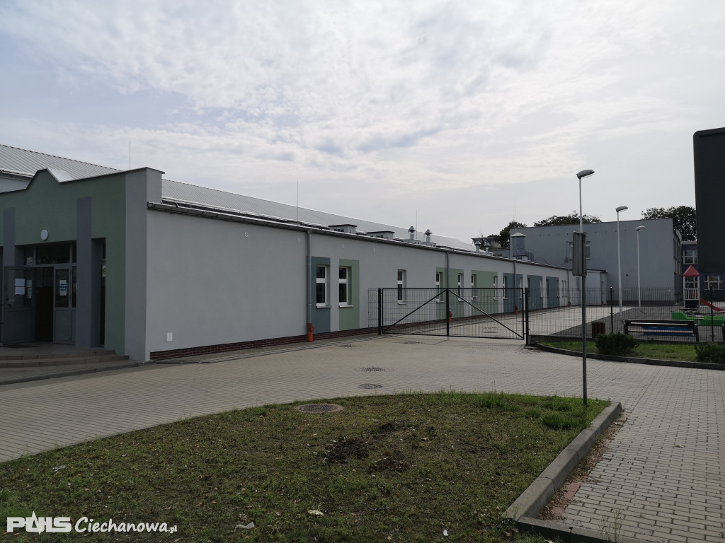 Zakończony remont hali sportowej w Glinojecku