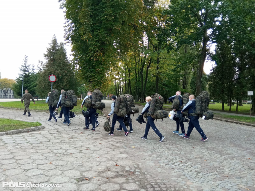 Wcielenie ochotników do mazowieckich terytorialsów