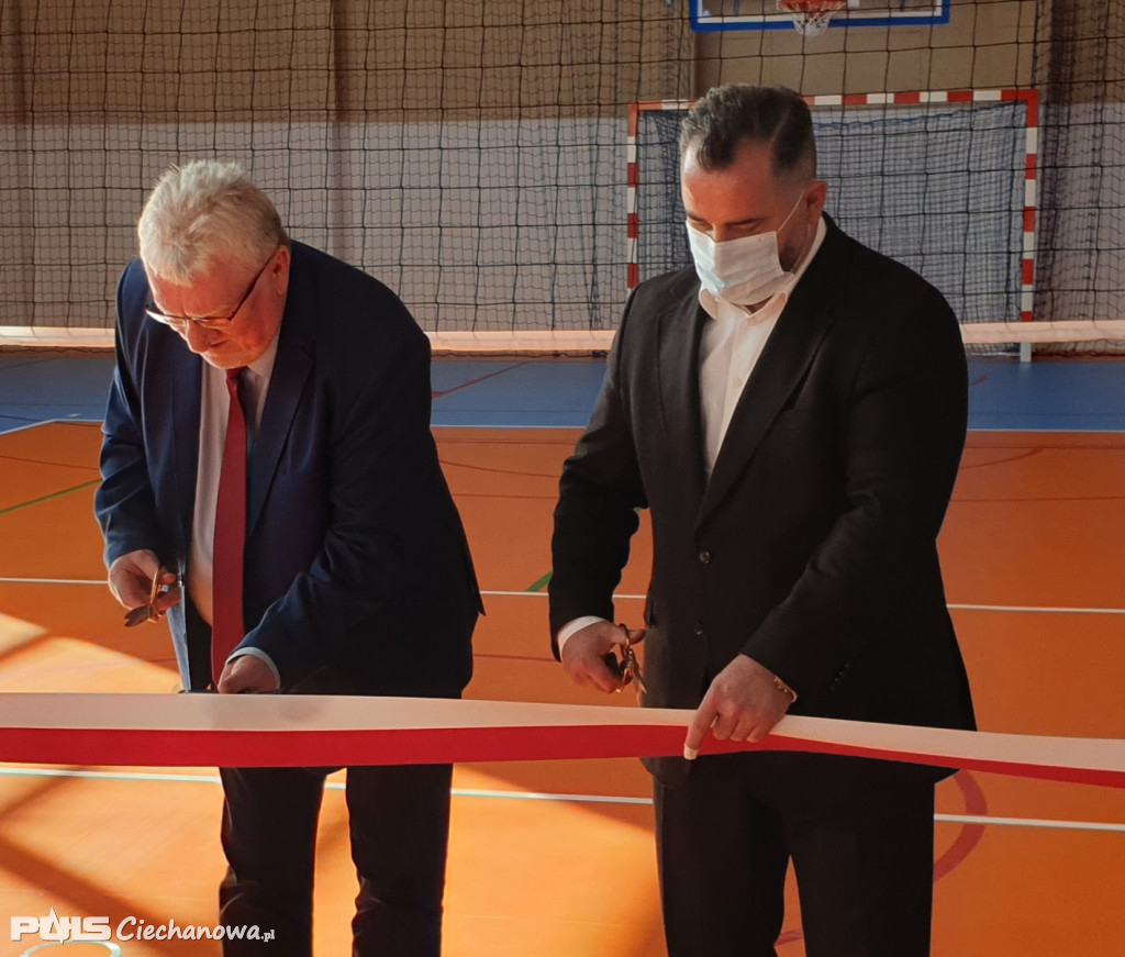 Ojrzeń ma nową halę sportową