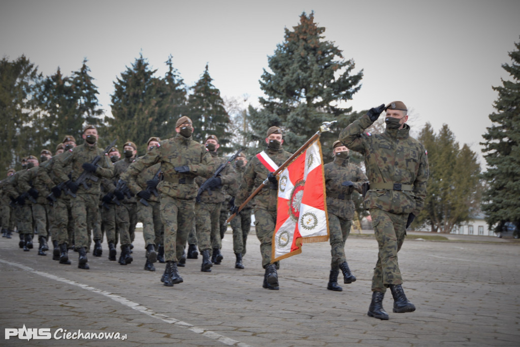 Przysięga wojskowa to nie tylko słowa  Roty przysięgi, ale przed wszystkim akt oddania wobec Ojczyzny
