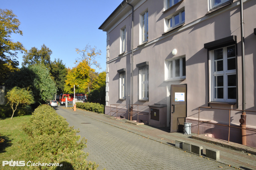 W piwnicy Medycznej Szkoły Policealnej wybuchł pożar