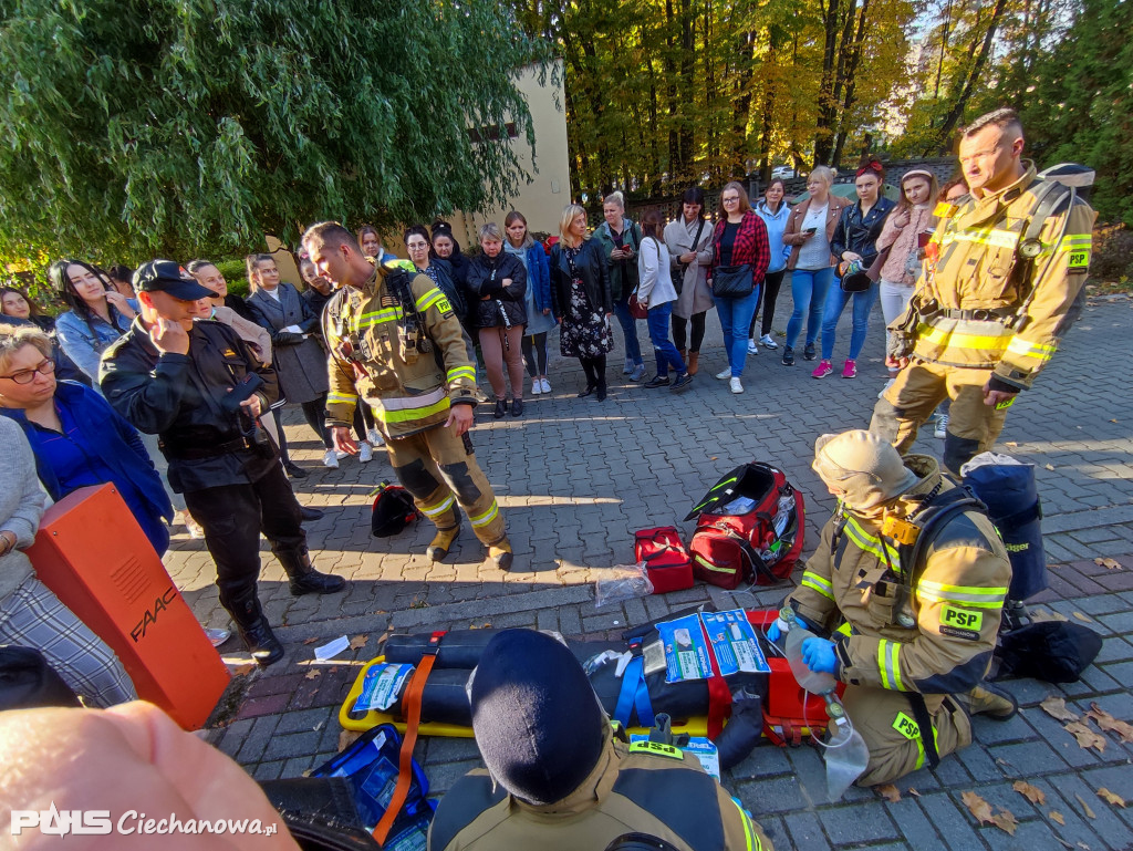 W piwnicy Medycznej Szkoły Policealnej wybuchł pożar