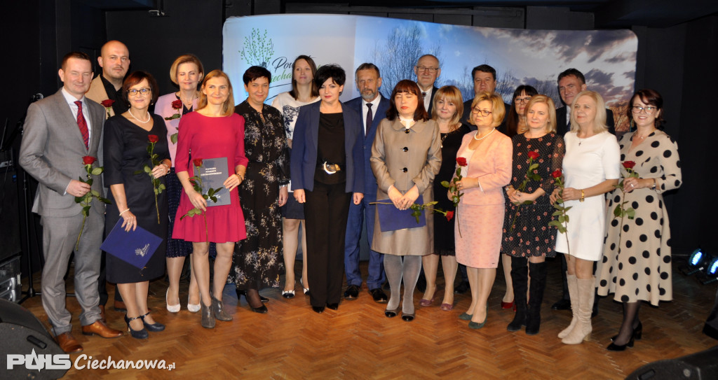 Nagrody Starosty dla nauczycieli zostały wręczone