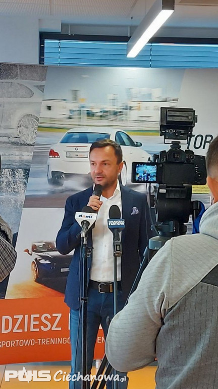 Kierowcy skorzystają ze szkoleń na Torze Modlin
