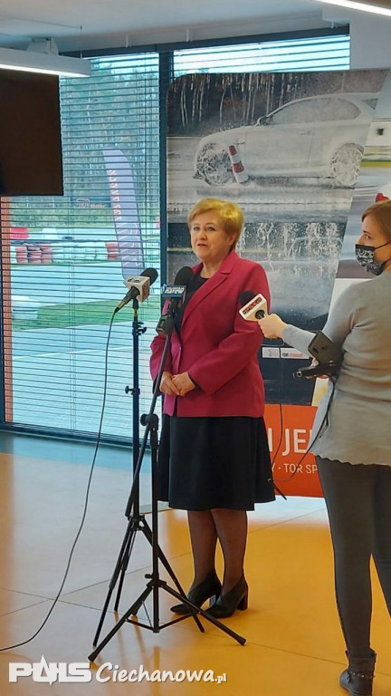 Kierowcy skorzystają ze szkoleń na Torze Modlin