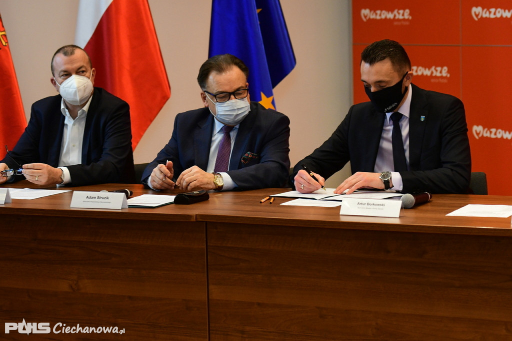 	Z Warszawy przez Zegrze do Przasnysza koleją? To możliwe! Umowa podpisana
