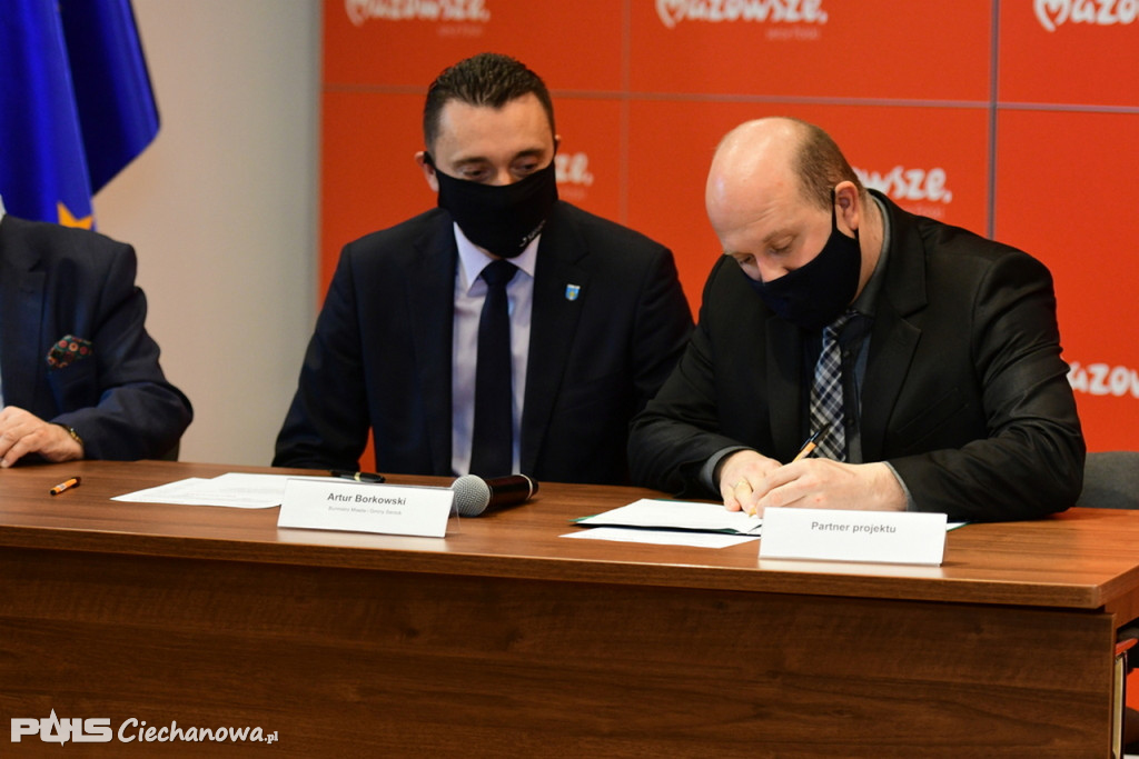 	Z Warszawy przez Zegrze do Przasnysza koleją? To możliwe! Umowa podpisana