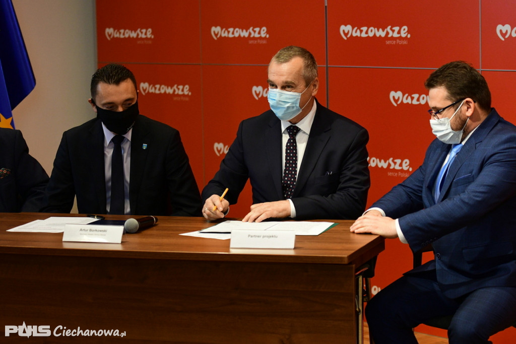 	Z Warszawy przez Zegrze do Przasnysza koleją? To możliwe! Umowa podpisana