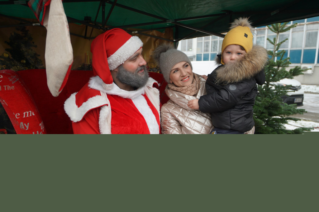 Przystanek Święta przy ciechanowskim starostwie
