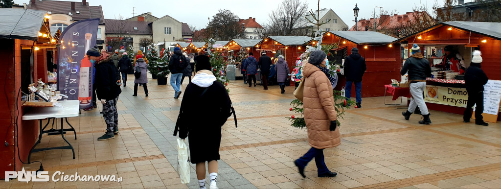 Świąteczny Jarmark przed Ratuszem