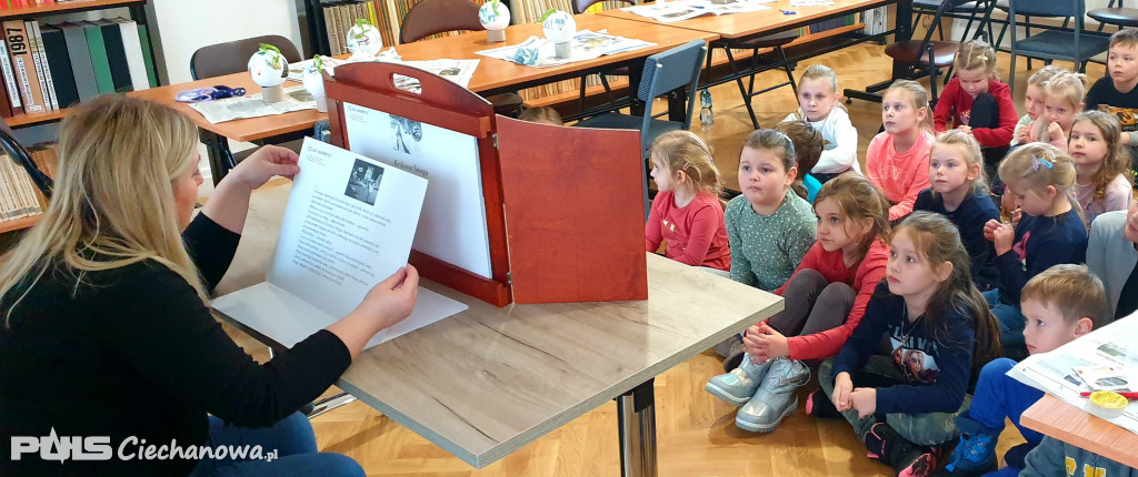Świąteczne warsztaty w bibliotece
