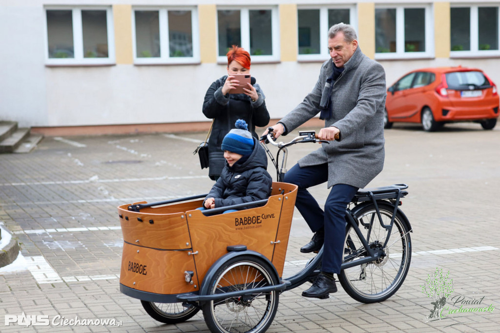Rodzinny wypoczynek z aktywnością dzieci