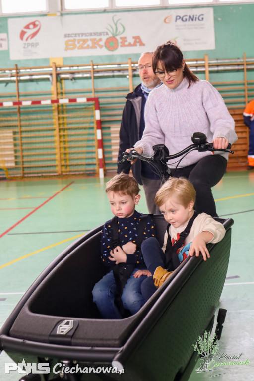 Rodzinny wypoczynek z aktywnością dzieci